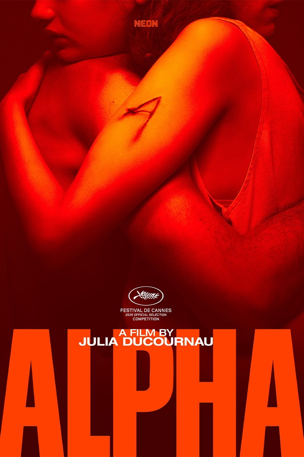 Cartelera oficial de Alpha: Julia Ducournau y el Tatuaje que No Salva Nada