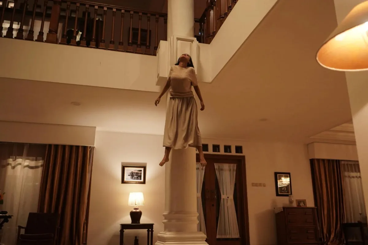 Clip de Janur Ireng